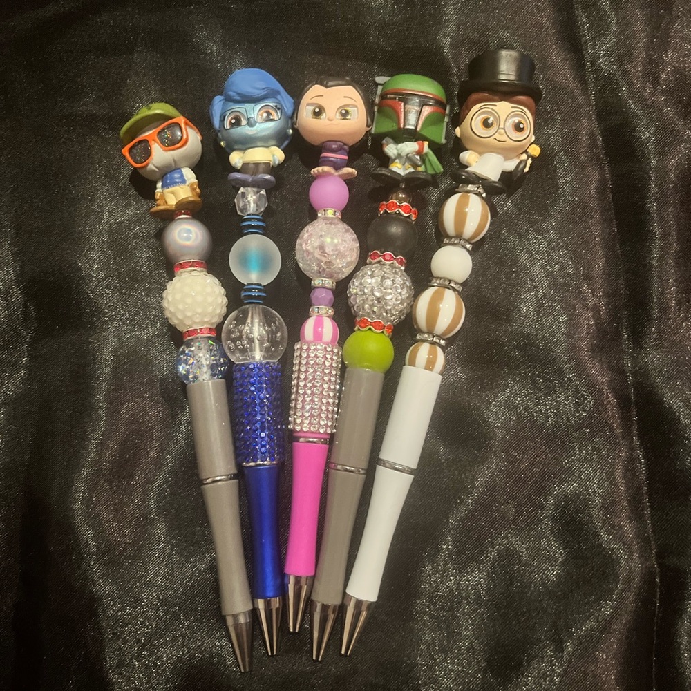 Character-Themed Beaded Pen (Choose A Character)